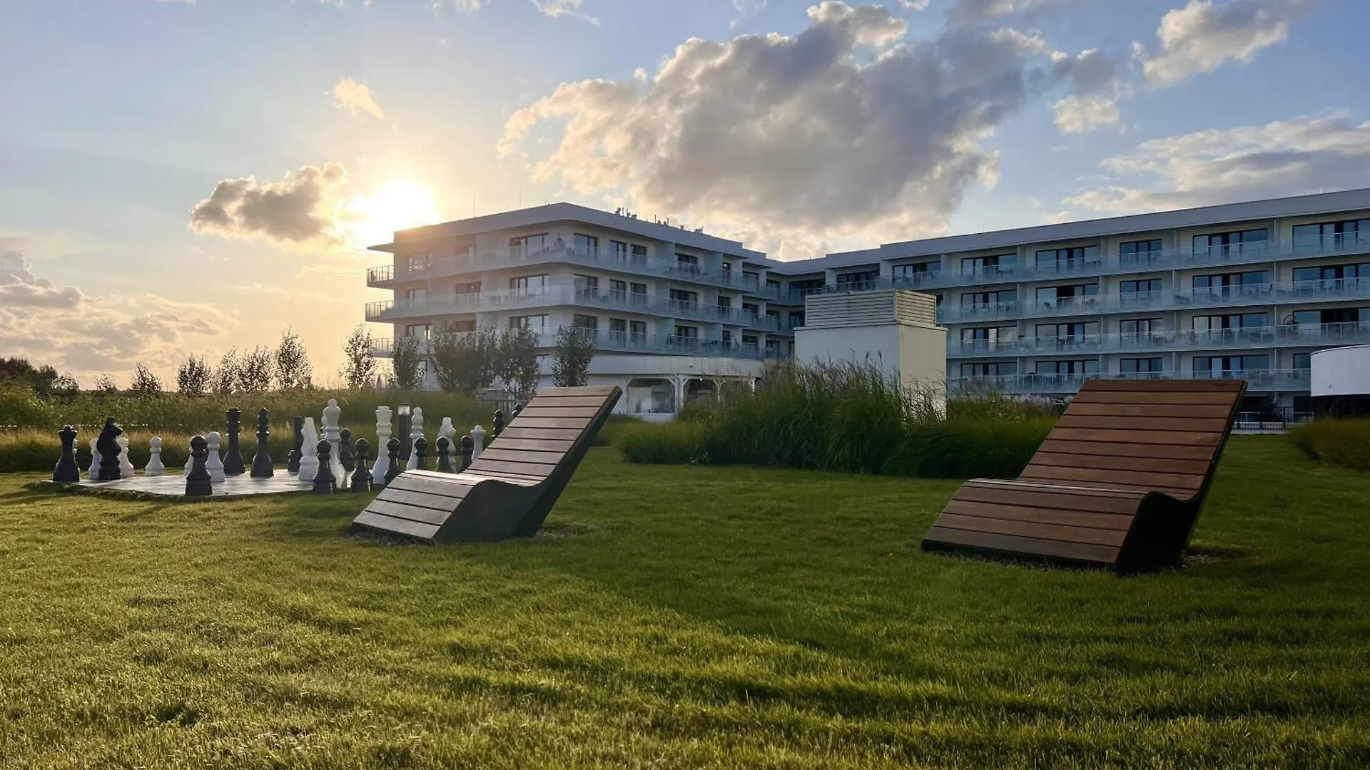 Patmos - Apartamenty - Aqua Polanki, Wellness, Podgrzewane Baseny, Fitness, Parking contacts